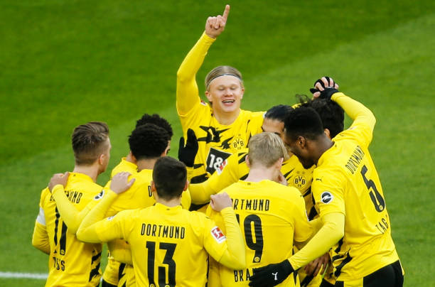 Dortmund 1-1 Mainz 05: Marco Reus đá hỏng phạt đền, Dortmund chia điểm tiếc nuối - Ảnh 1.