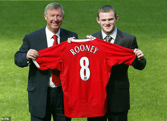 Wayne Rooney chính thức giải nghệ & chuyển sang công tác huấn luyện - Ảnh 1.